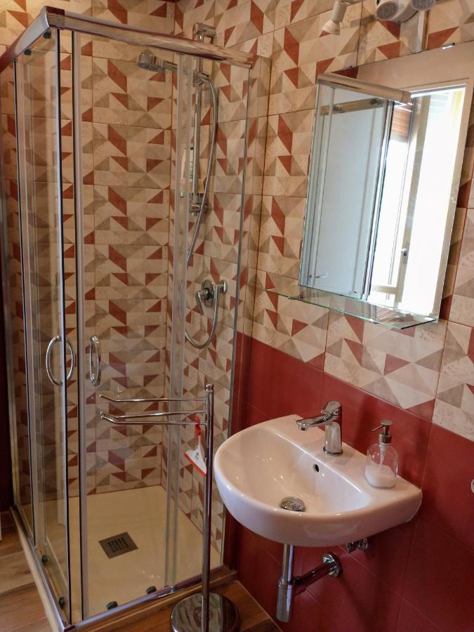 Hotel Mi Casa Tu Casa à Formia Extérieur photo